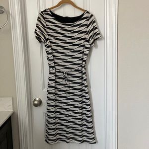 Blooming Rose sweater dress Size Small